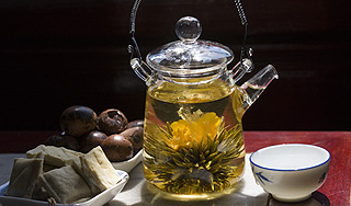 Чай и вино исцеляют от смертельной болезни Чай и вино исцеляют от смертельной болезни