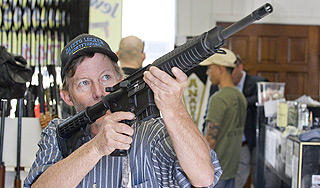 В США бесплатно раздают винтовки и патроны В США бесплатно раздают винтовки и патроны