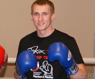 Боксер Троянский встретится с африканцем Кайюни