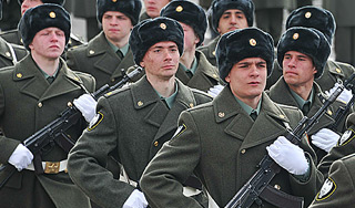 В армию будут брать бывших иностранцев В армию будут брать бывших иностранцев