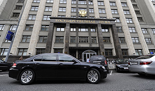 Депутаты заподозрили водителей в слежке Депутаты заподозрили водителей в слежке