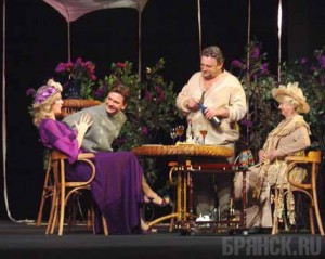 Для поощрения брянских актеров придумают новое звание