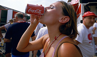 В Новой Зеландии Coca-Cola убила девушку В Новой Зеландии Coca-Cola убила девушку