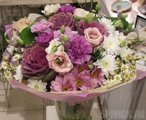 Брянцам предложили составить уникальный букет verafiori.ru