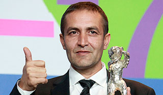 Цыгане забрали "Медведей" в Берлине Цыгане забрали "Медведей" в Берлине