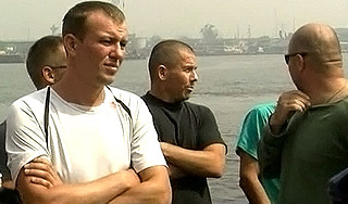 Российских моряков освободили в Нигерии Российских моряков освободили в Нигерии