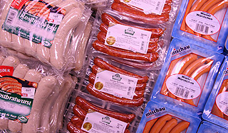 В России нашли сосиски с кониной В России нашли сосиски с кониной