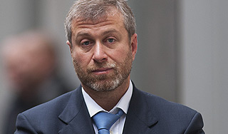 Соседи объявили Абрамовичу войну Соседи объявили Абрамовичу войну