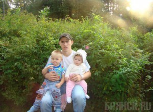 Дело Стригина: за защиту своей семьи - 9 лет тюрмы Евгений Стригин со своими детьми.