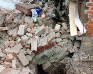 В Мглинской ЦРБ закрыли отделение, где обрушилась стена