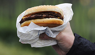 Детям запретят смотреть рекламу фастфуда Детям запретят смотреть рекламу фастфуда