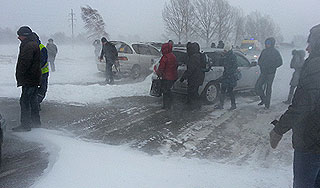 Пурга парализовала движение в Сибири Пурга парализовала движение в Сибири
