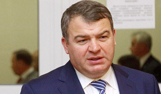 Сердюков впервые заговорил на допросе Сердюков впервые заговорил на допросе