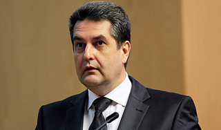 Путин уволил полпреда Винниченко Путин уволил полпреда Винниченко