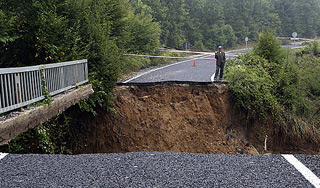 В Турции украли 22-тонный мост В Турции украли 22-тонный мост