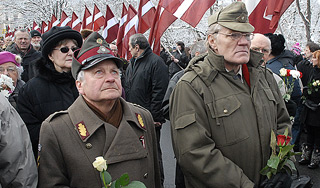 В Москве и Риге против "марша легионеров" В Москве и Риге против "марша легионеров"