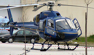 В Канаде заключенные сбежали на вертолете В Канаде заключенные сбежали на вертолете