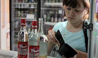 В России спрос на водку упал на четверть В России спрос на водку упал на четверть