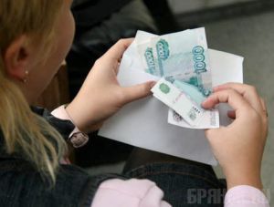 В выплате «серых» зарплат заподозрили только 10 предприятий