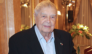 Любимов возвращается в Театр на Таганке Любимов возвращается в Театр на Таганке