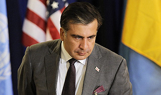 Саакашвили ограничил свои полномочия Саакашвили ограничил свои полномочия