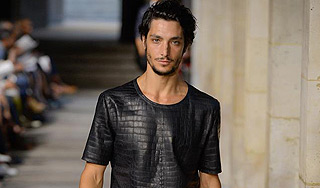 Модельеры создали футболку за $91,5 тысячи Модельеры создали футболку за $91,5 тысячи