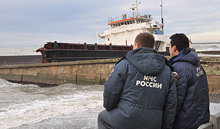 Спасатели ищут горняка на шахте "Осинниковская" Спасатели ищут горняка на шахте "Осинниковская"