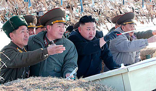 КНДР перешла в режим военного времени КНДР перешла в режим военного времени