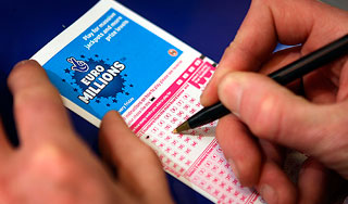 Француз выиграл 3,3 тонны чистого золота Француз выиграл 3,3 тонны чистого золота