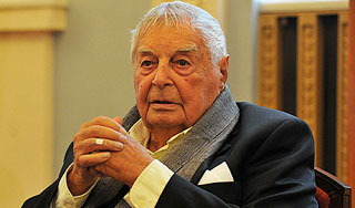 Любимов отказался возглавить "Таганку" Любимов отказался возглавить "Таганку"