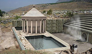 Археологи раскопали вход в царство мертвых Археологи раскопали вход в царство мертвых