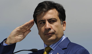 У Саакашвили отобрали военный парад У Саакашвили отобрали военный парад