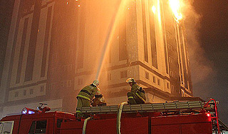 Названа причина пожара в "Грозный-Сити" Названа причина пожара в "Грозный-Сити"