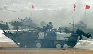 Китай направил армию к границам с КНДР Китай направил армию к границам с КНДР