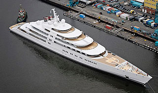 Azzam обошла яхту Абрамовича по роскоши Azzam обошла яхту Абрамовича по роскоши