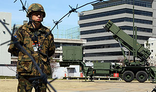 Япония готовится ловить корейскую ракету Япония готовится ловить корейскую ракету