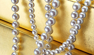 Создано самое длинное жемчужное ожерелье Создано самое длинное жемчужное ожерелье