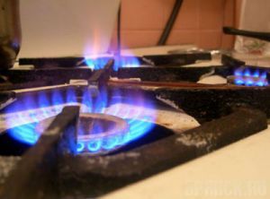 Двое взрослых и грудной ребенок отравились газом