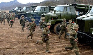 КНДР перебросила ракеты "Скад" к побережью КНДР перебросила ракеты "Скад" к побережью