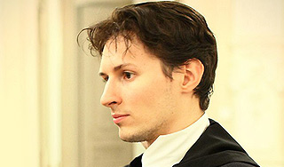 Покупатель "Вконтакте" ждет слов Дурова Покупатель "Вконтакте" ждет слов Дурова