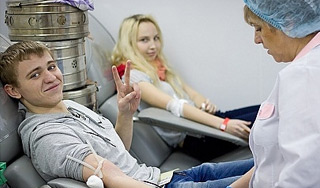 Донорам крови вернут денежную компенсацию Донорам крови вернут денежную компенсацию