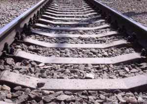 Водитель автофургона погиб после столкновения с поездом