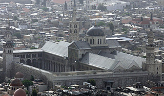 В Сирии взорвали тысячелетнюю мечеть В Сирии взорвали тысячелетнюю мечеть