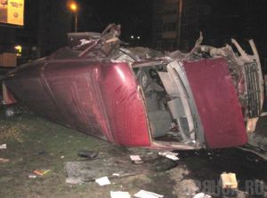 В Брянске погиб водитель ГАЗа, наехавший на электроопору