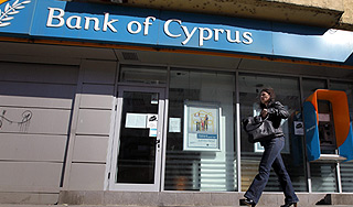 Кипр ограничит движение капитала до осени Кипр ограничит движение капитала до осени