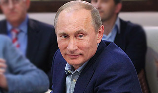 Премьер Японии подарил Путину лыжи Премьер Японии подарил Путину лыжи