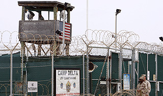 Обама призвал закрыть тюрьму в Гуантанамо Обама призвал закрыть тюрьму в Гуантанамо