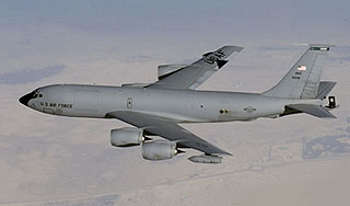 В Киргизии самолет ВВС США рухнул в ущелье В Киргизии самолет ВВС США рухнул в ущелье