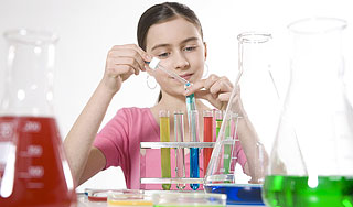 Девочку исключили из школы за эксперимент Девочку исключили из школы за эксперимент