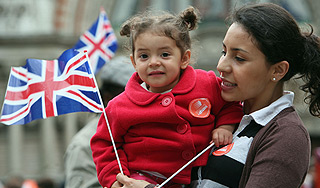 Великобритания ограничит права мигрантов Великобритания ограничит права мигрантов